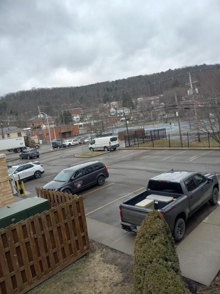 Penn Wells 2* Wellsboro